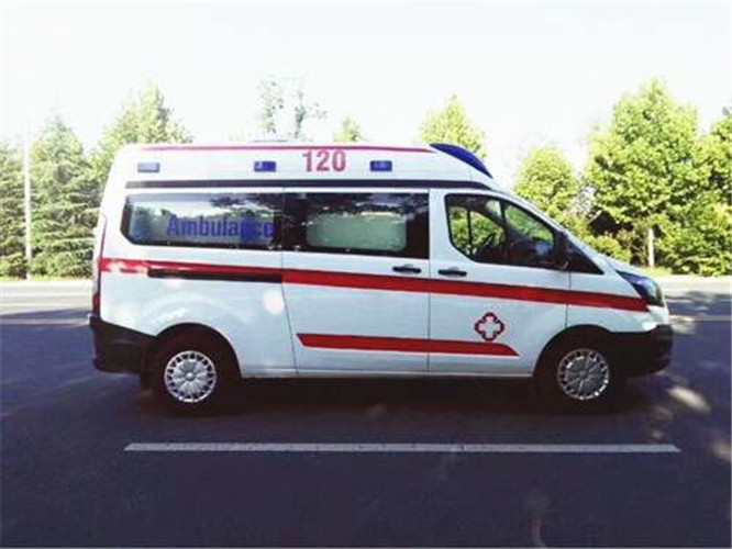 玉龙救护车出租服务案例6